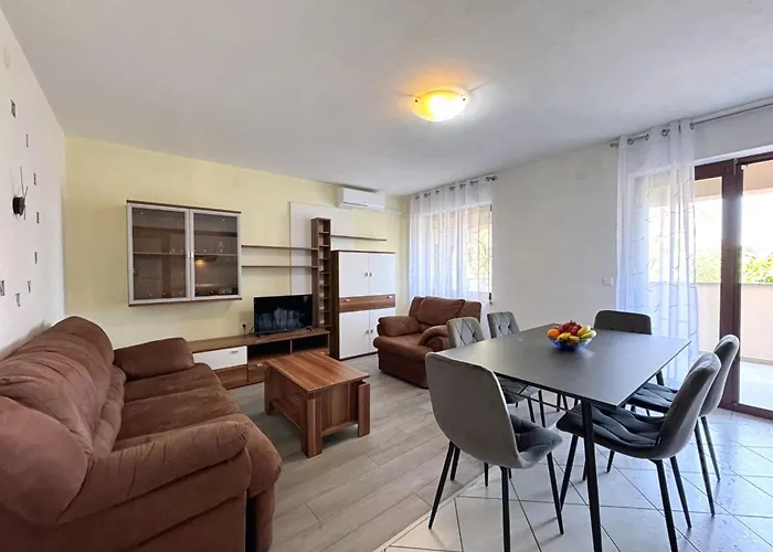 Dunato I- By Interhome *