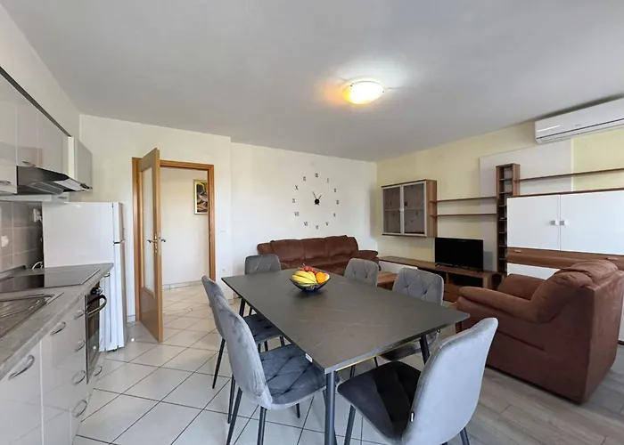 Apartmán Dunato I- By Interhome Šilo