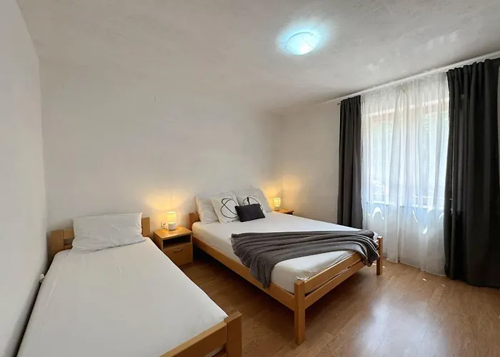 Apartmán Dunato I- By Interhome Šilo